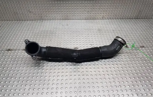 Volkswagen Golf VII Intercooler hose/pipe S26370399 04L145762AD