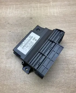 Audi A6 S6 C6 4F Power management control unit 4F0907280A 4F0910280