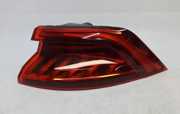 Audi Q8 Rear/tail lights 4M8945070B