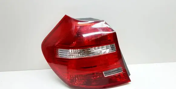 BMW 1 E81 E87 Rear/tail lights 7184955