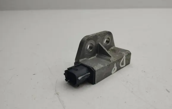 Infiniti FX Airbag deployment crash/impact sensor