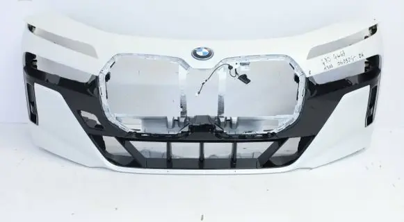 BMW 7 G70 Front bumper 565592231