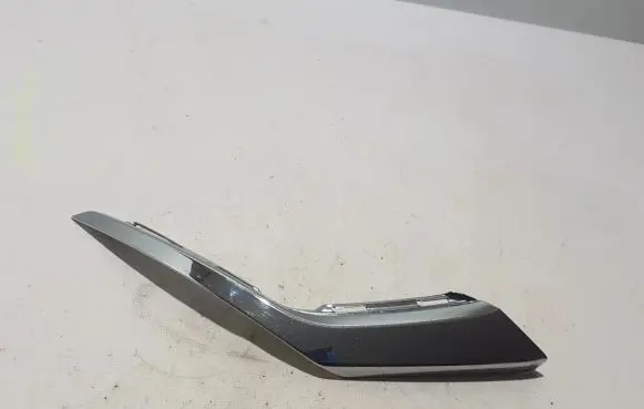 Mitsubishi Outlander Front bumper splitter molding 6407A144