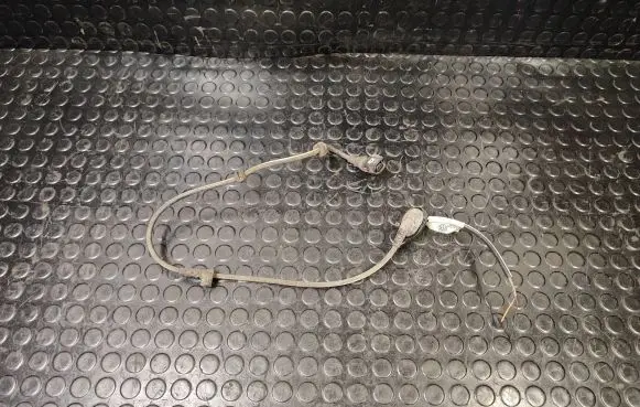Skoda Octavia Mk3 (5E) Rear ABS sensor wiring 5G0927904BC