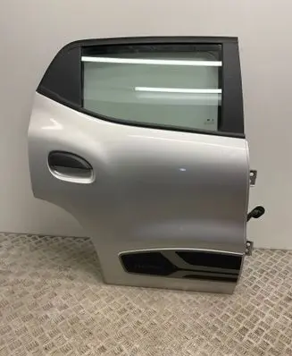 Dacia Spring Rear door 