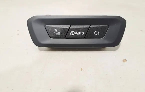 BMW X5 G05 Light switch 5A71544