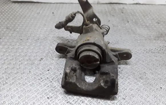 Opel Movano A Rear brake caliper