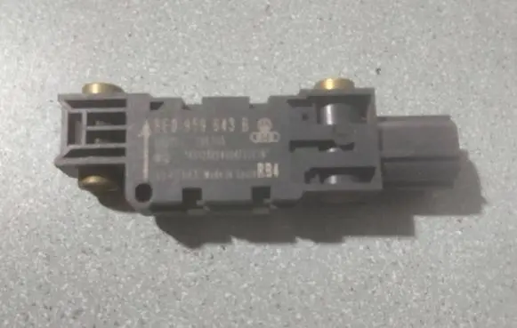 Audi A4 S4 B7 8E 8H Airbag deployment crash/impact sensor 8E0959643B