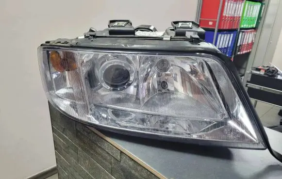 Audi A6 S6 C5 4B Headlight/headlamp 205377D 205377D2