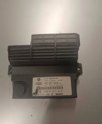 Audi A8 S8 D3 4E Other control units/modules 4F0907280A 4E0910280 F005S00073