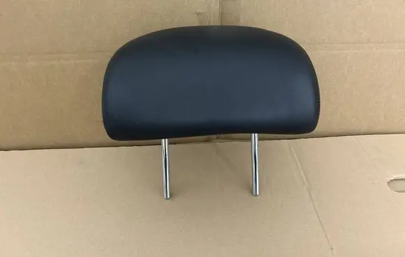 Lexus LS 460 - 600H Rear seat headrest 