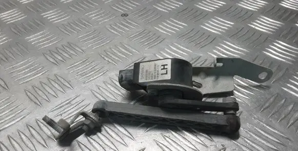 Volvo XC40 Headlight/headlamp level sensor 32221957 32221477