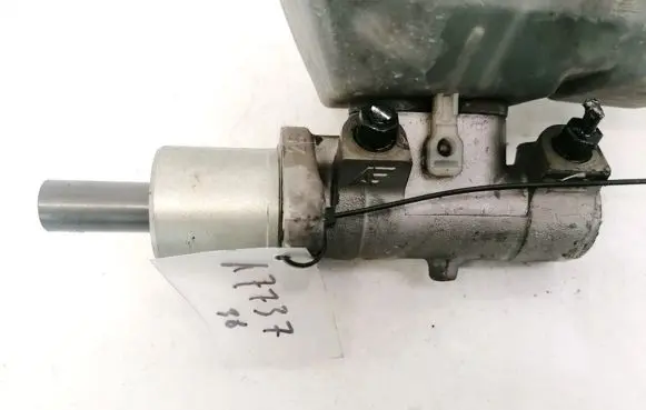 Ford Galaxy Master brake cylinder