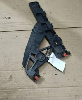 Opel Zafira C Rear bumper mounting bracket 13300740 16289 000193235