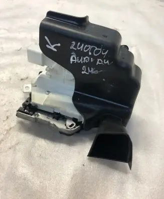Audi A4 S4 B9 8W Front door lock 8x1837015e