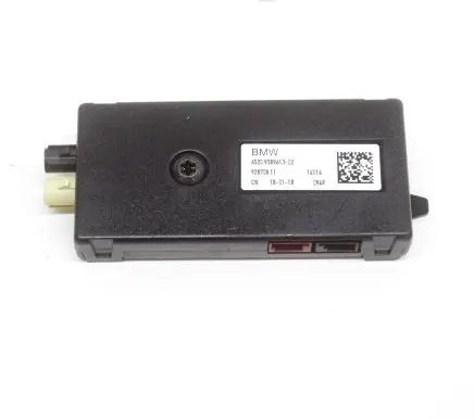 BMW X3 G01 Aerial antenna amplifier 9389613 928708