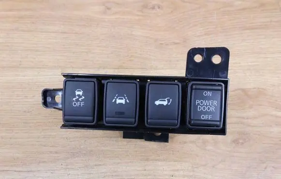 Nissan X-Trail T32 Tailgate opening switch 251344EA0A 251451KA0A 252684BA0B
