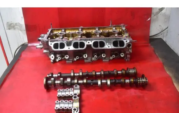 Engine head