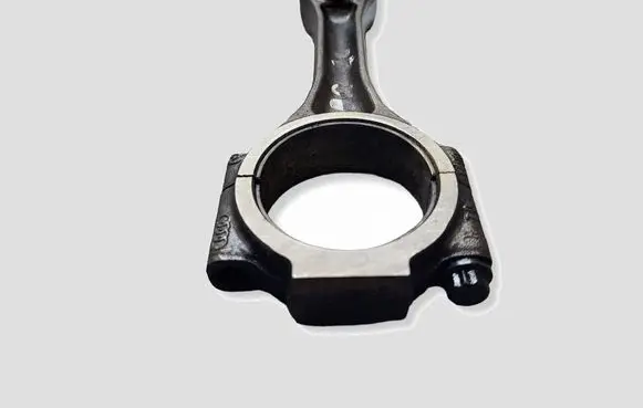 Volkswagen Golf VI Connecting rod/conrod