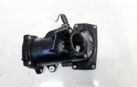 Mercedes-Benz C W204 Intercooler hose/pipe A6510900728