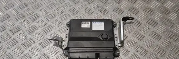 Toyota Prius+ (ZVW40) Engine control unit/module 8966147830