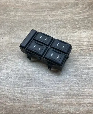 Ford Mondeo Mk III Electric window control switch 3S7T14A132BA