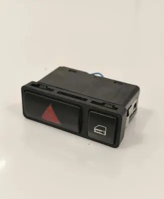 BMW X5 E53 Hazard light switch 8368920