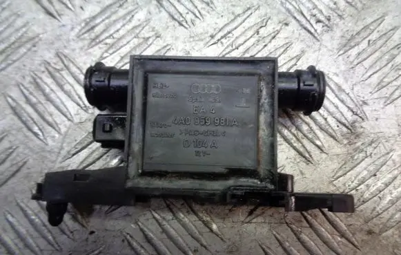 Audi A4 S4 B5 8D Sliding door control unit/module 4A0959981A
