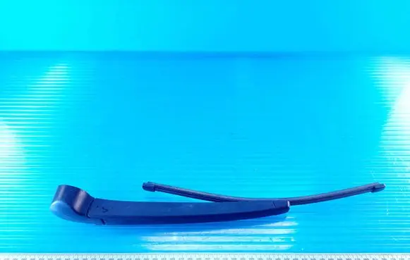 Volkswagen PASSAT B8 Rear wiper blade arm 3G9955707