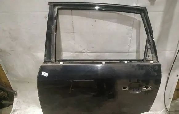 Opel Antara Rear door JUODOS