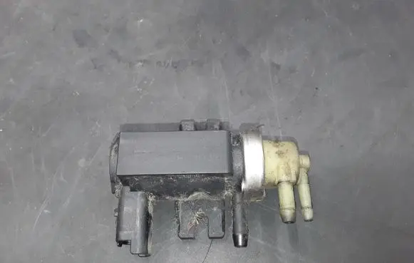Citroen C5 Turbo solenoid valve 9661960380 70163300