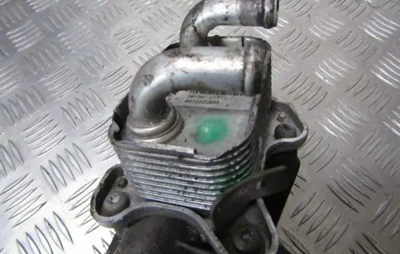 Opel Astra G Engine oil radiator 83912000 38130