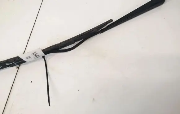 Citroen Xsara Front wiper blade arm