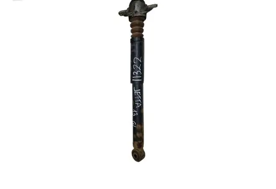 Volkswagen Jetta VI Rear shock absorber/damper