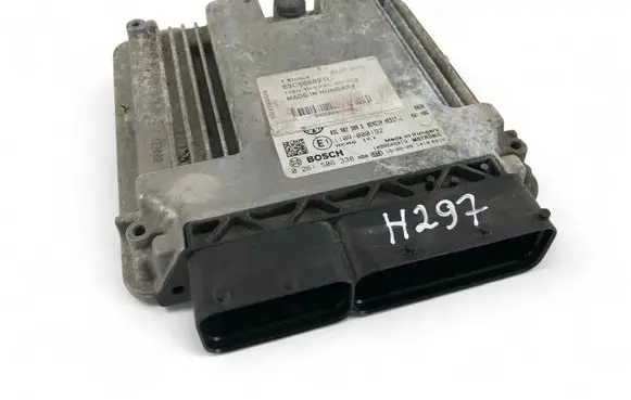 Volkswagen PASSAT B7 Engine control unit/module ECU 0261S06338 03C906021L