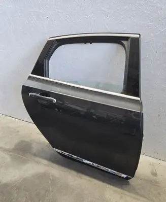 Volvo S90, V90 Rear door