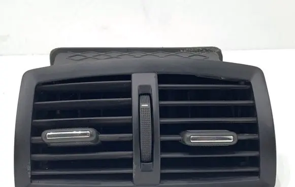 Opel Insignia A Rear air vent grill 13274338