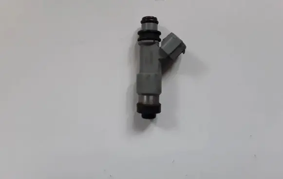 Subaru Impreza IV Fuel injector 190042305