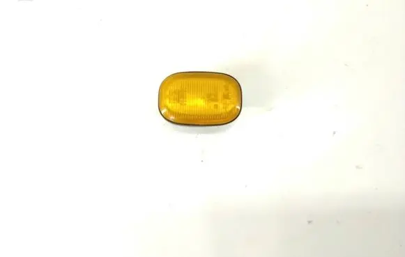 Toyota RAV 4 (XA20) Front fender indicator light 013047