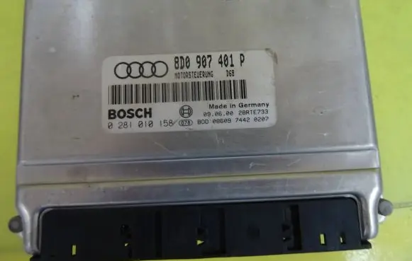 Audi A4 S4 B5 8D Engine control unit/module 8D0907401P 0281010158