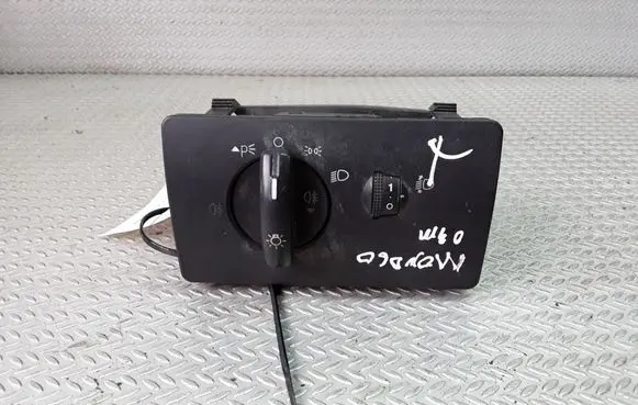 Ford Mondeo Mk III Light switch 1S7T13A024