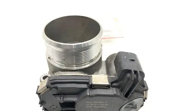 Volkswagen Arteon Engine shut-off valve 06Q133062A