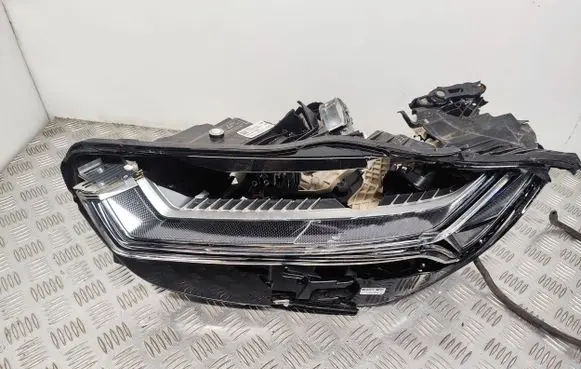 Audi A6 S6 C7 4G Headlight/headlamp 4G0941783