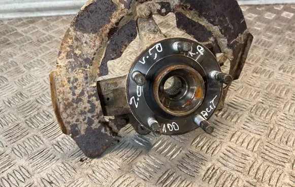 Volvo V50 Front wheel hub spindle knuckle