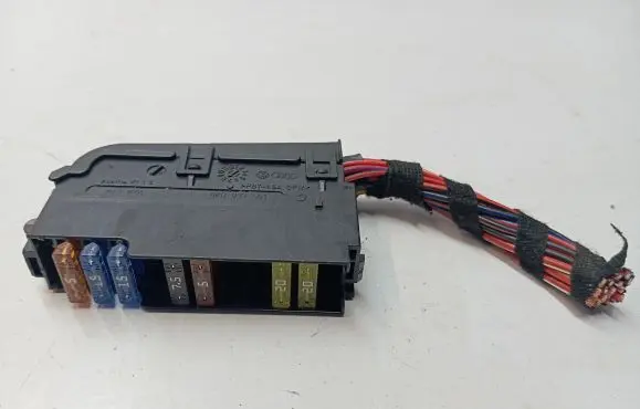 Porsche Macan (95B) Fuse module 8K0937501