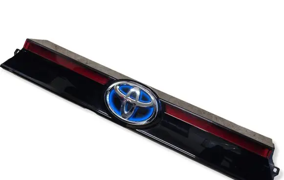 Toyota Yaris Cross Tailgate trim 768010D760 L413253 09032023