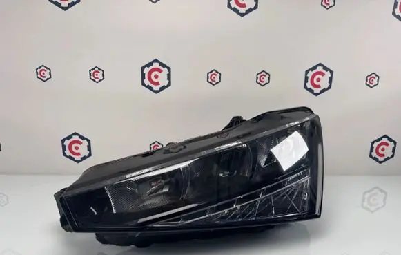 Skoda Scala Headlight/headlamp 657941015