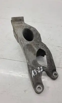 Audi A6 S6 C7 4G Engine mounting bracket 8K0199307BE
