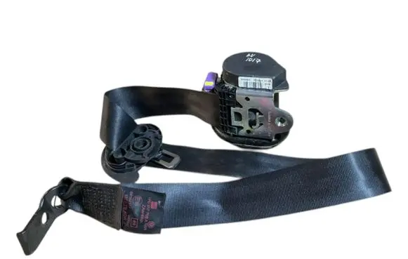 Seat Leon (1P) Front seatbelt 1P0857705A 04167117 047117