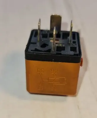 Audi A4 S4 B5 8D Other relay 0332014456
